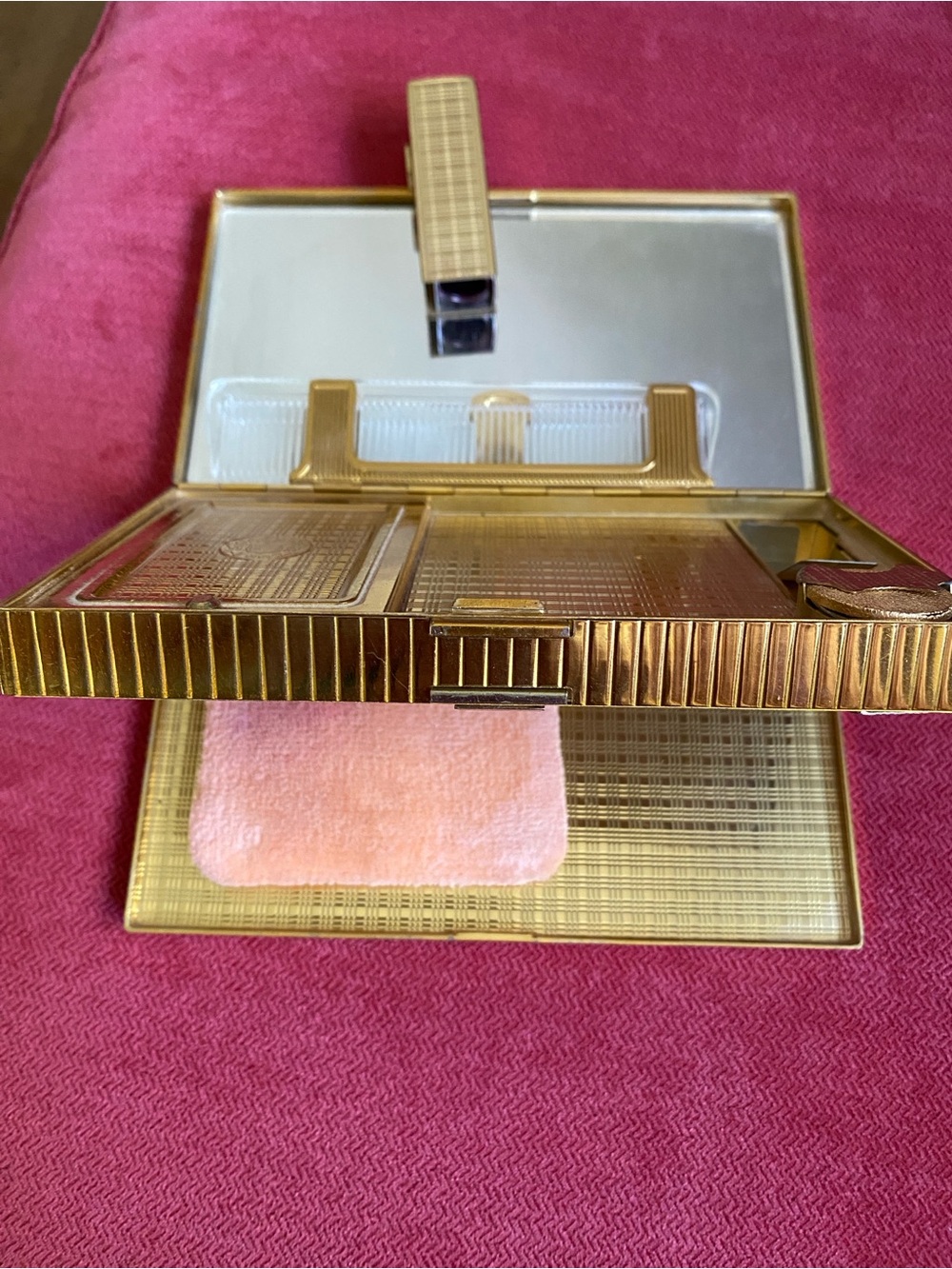 Evans vintage double sided clutch includes comb, lipstick tube, coin storage. - Picture 6 of 6